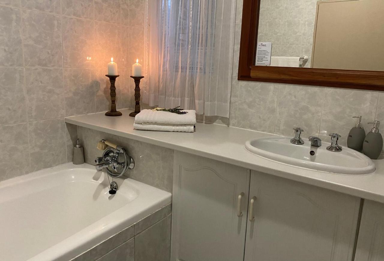Anne'S Place Potchefstroom Esterno foto